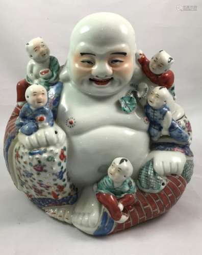 Bouddha rieuren porcelaine, accompagné de cinq enf…