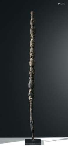 Bâton cérémoniel Yoruba Nigeria Bois. H. 145 cm Ra…