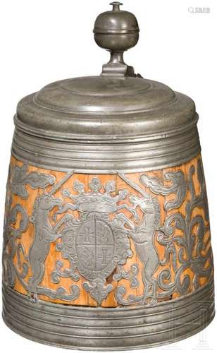 Bedeutender, großer Daubenkrug, Kulmbach, um 1710/20Leicht konischer Krug aus Eichendauben mit