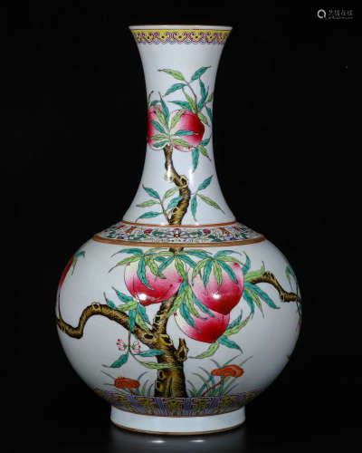 A Chinese Famille-Rose Porcelain Vase