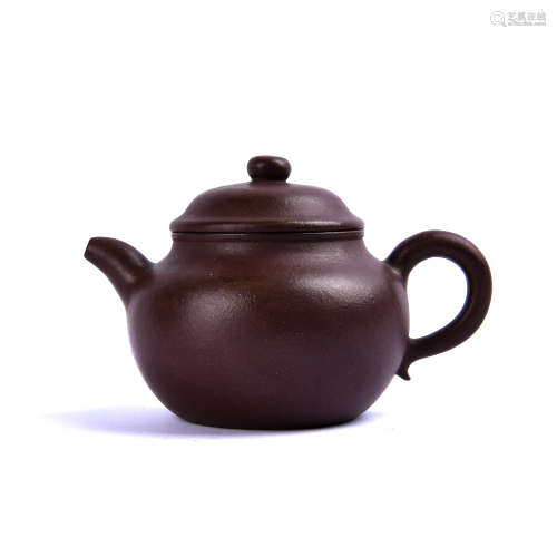 A Chinese Yixing Clay Tea Pot