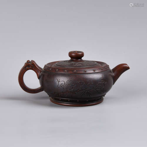 A Chinese Yixing Clay Tea Pot