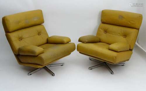 Vintage Retro / Mid Century Modern: a pair of tan