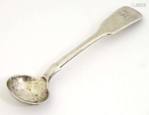 A Victorian Scottish fiddle pattern salt spoon