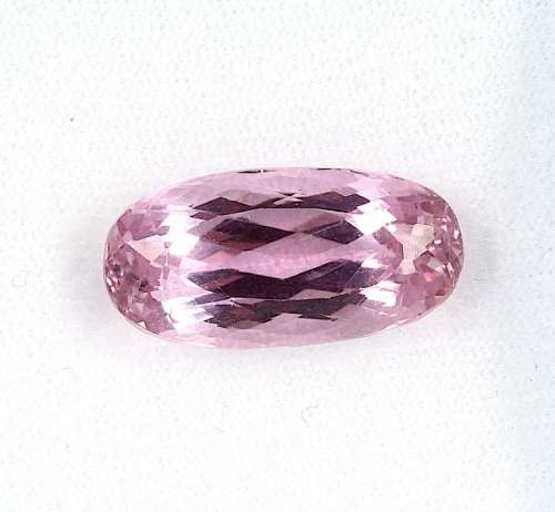 Loose bevelled kunzite