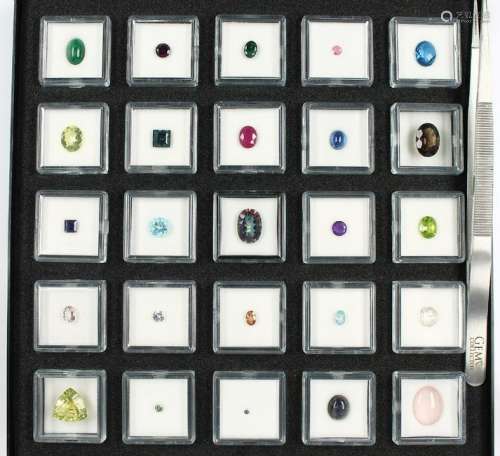 Lot with 25 boxes loose coloured stones of theGEM