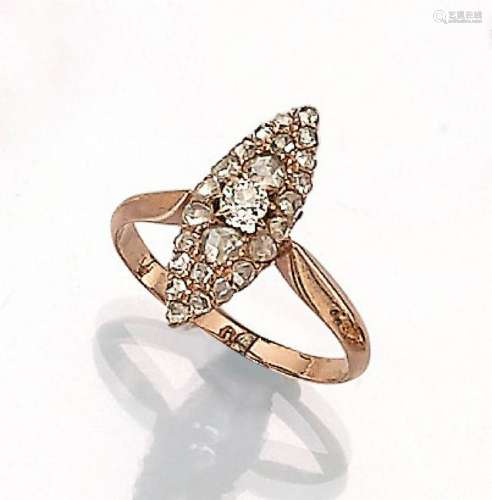 14 kt gold marquise ring with diamonds