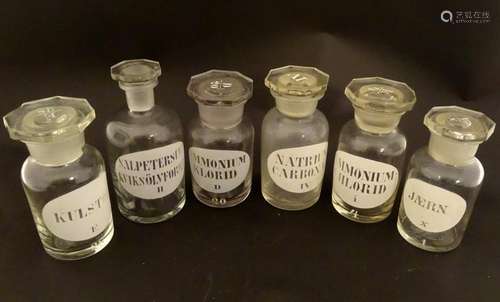 Chemist / Pharmacy : a set of 6 lidded glass chemist