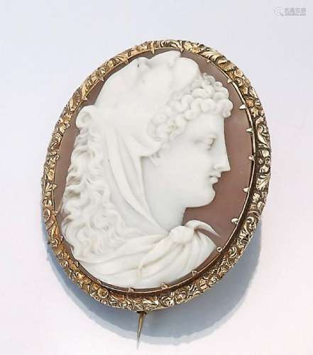 Brooch with shell cameo, England approx. 1820
