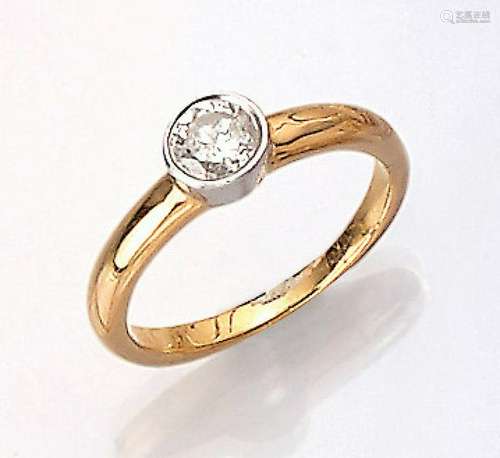 18 kt gold ring with brilliant