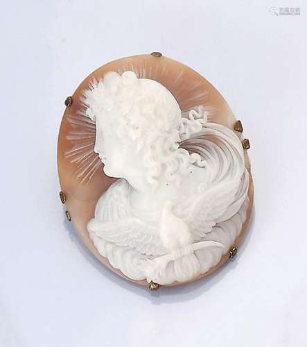 Brooch with shell cameo, Italy ca. 1860/70