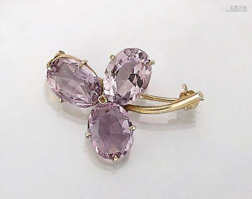 Blossombrooch with amethysts