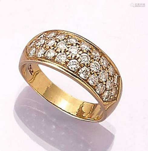 18 kt gold ring with brilliants