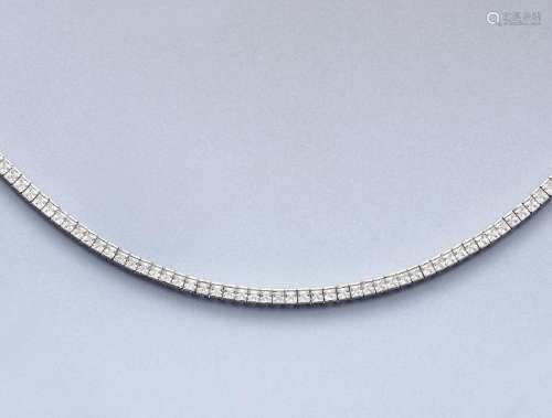 18 kt gold riviere necklace with diamonds