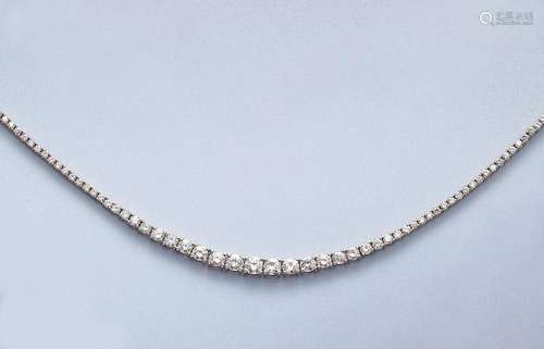 14 kt gold necklace with brilliants