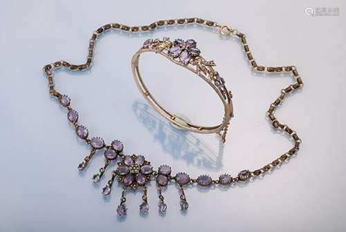 Necklace and bangle with amethysts and pearls