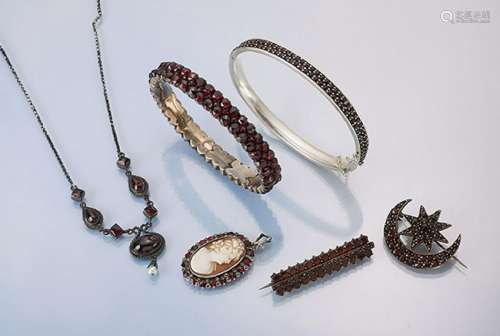 Lot 6 pieces garnet jewellery, german, Bohemia approx.