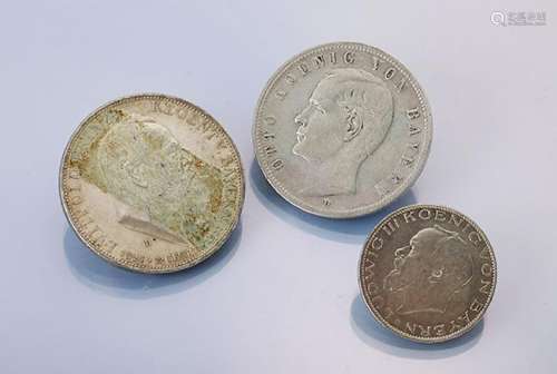 Lot 21 silver coins