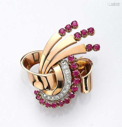 18 kt gold brooch with rubies and diamonds
