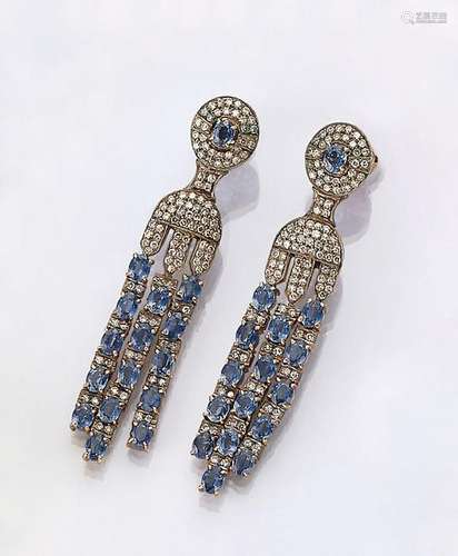 Pair of earrings with diamonds and sapphires