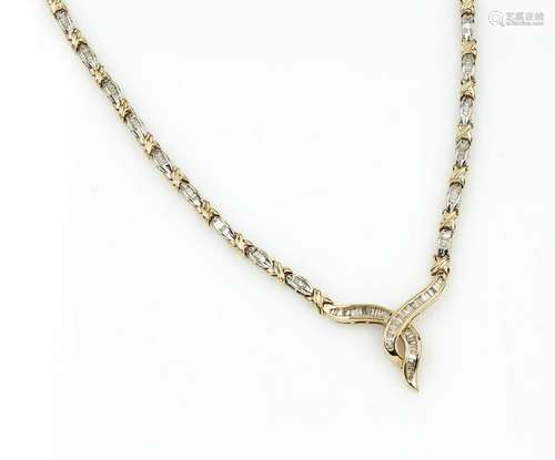 14 ct gold necklace with diamonds