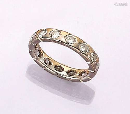 18 kt gold memoryring with brilliants