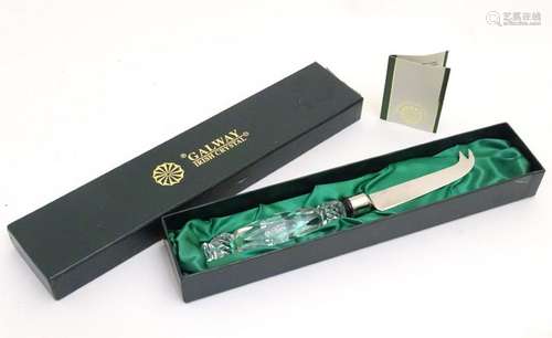 Galway Irish Crystal: A boxed Irish cheese knife,