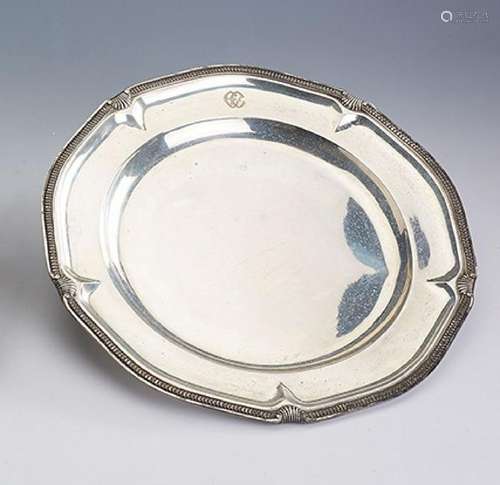 Round platter, Spain after 1910, silver