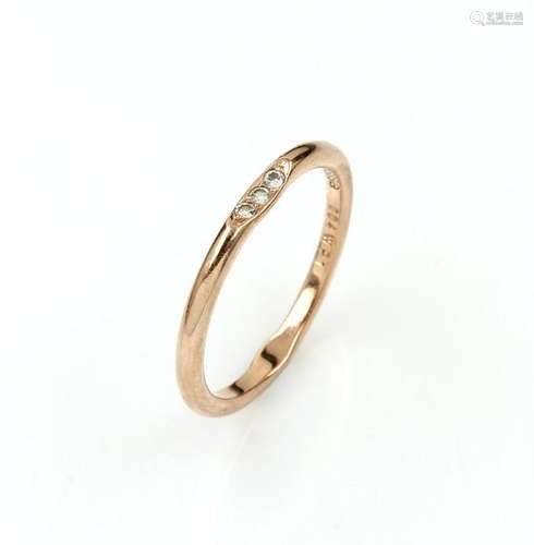 14 kt gold ring with brilliants