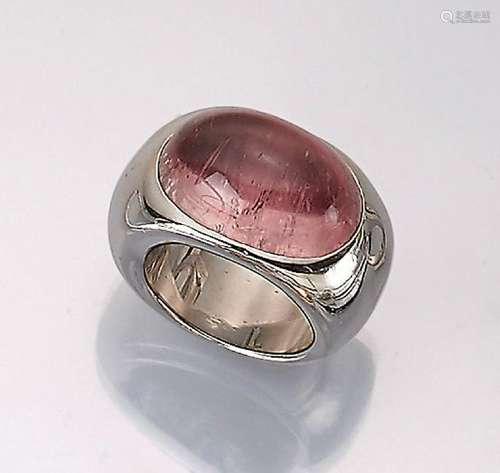 18 kt gold ring with morganite