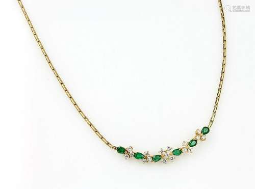 14 kt gold necklace with emeralds and brilliants