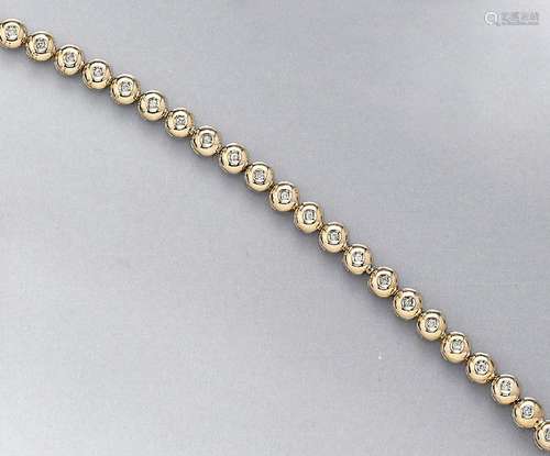 14 kt gold bracelet with brilliants