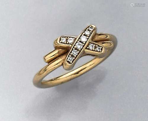 18 kt gold CHAUMET ring with brilliants