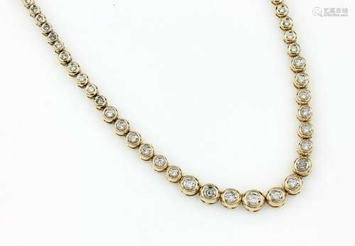 14 kt gold necklace with brilliants