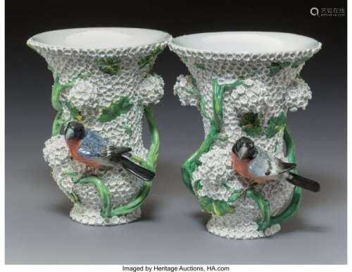 74272: A Pair of Meissen Porcelain Schneeballen Vases w
