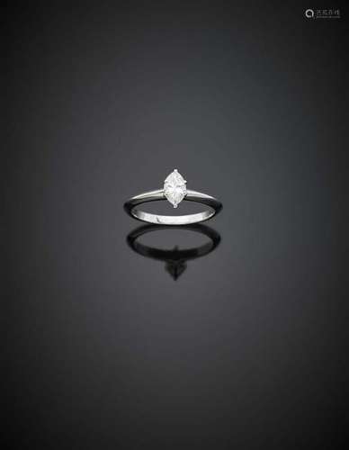 TIFFANY & CO Marquise ct. 0.35 circa diamond platinum