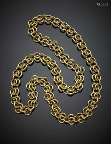 Long yellow gold chain, g 108.10, length cm 92.70