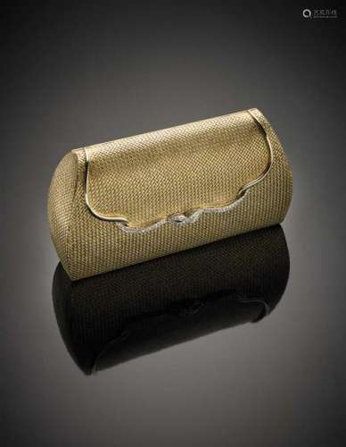 CHIAPPE Yellow gold clutch accented with diamonds on