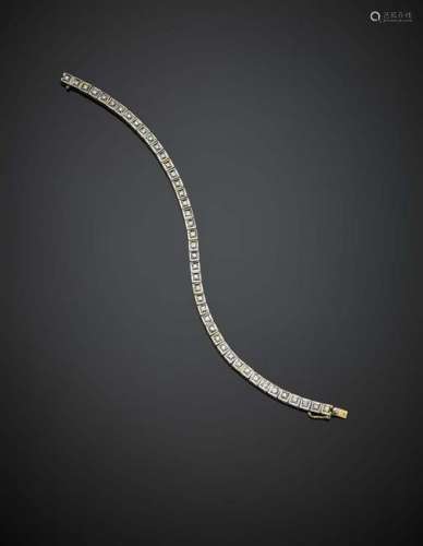 Bi-coloured gold diamond supple bracelet, in all ct.