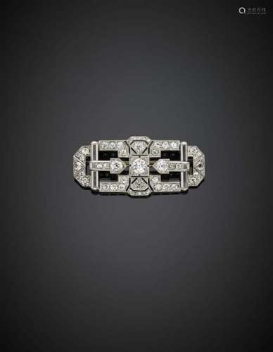 Diamond and platinum double buckle brooch the central
