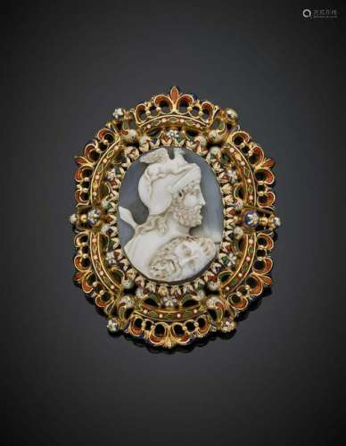 Agate cameo yellow gold and enamel brooch, g 52.51,