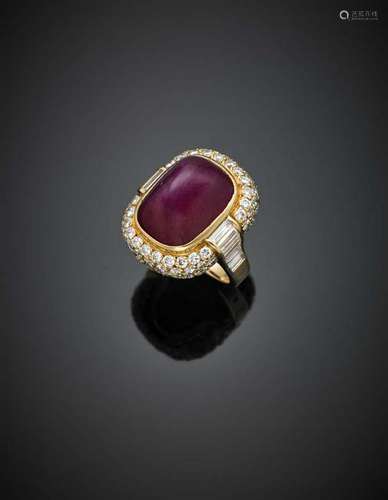 CARTIER Cushion ct. 25 circa sugar loaf ruby and round