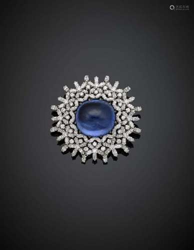 CUSI Oval ct. 40 circa cabochon sapphire and diamond