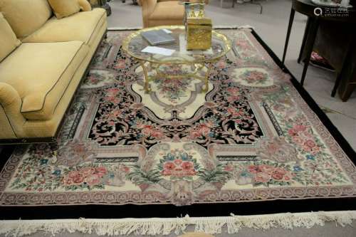 Oriental carpet Aubusson design, 8'9