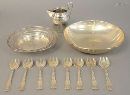 Sterling silver three piece lot to include two bowls,