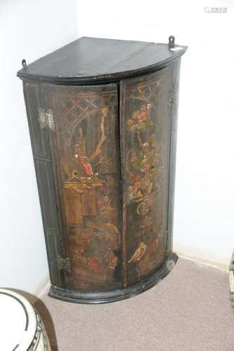 Chinoiserie hanging 1/4 round cabinet, 18th-19th