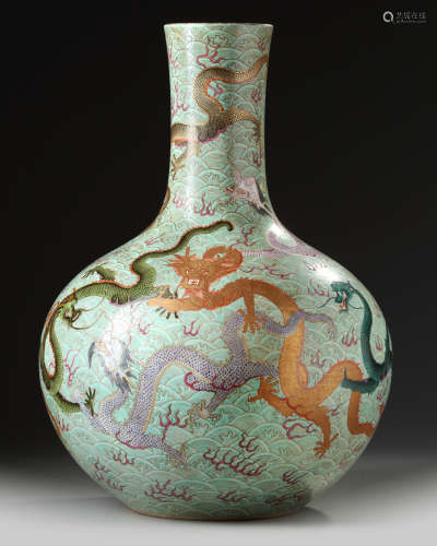 A Large Chinese famille rose 'dragons' bottle vase