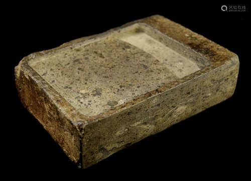 [Chinese] A Ink Stone Made with a Han Dynasty Brick