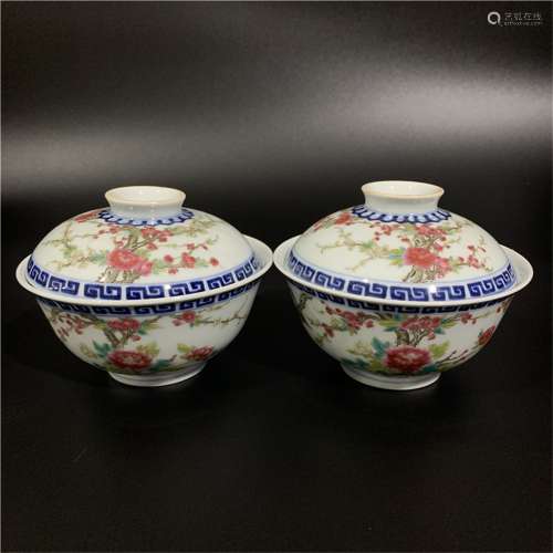 A Pair of Chinese Famille-Rose Porcelain Tea Bowls with Cover
