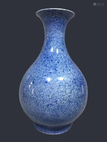 A Chinese Flambe Glazed Porcelain Vase